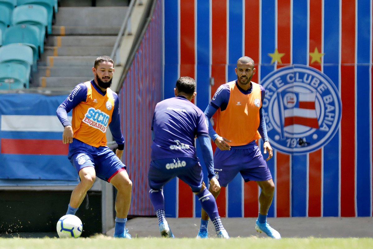 Bahia recebe o Vasco com mudança no meio e na lateral