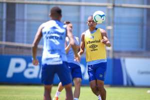 Grêmio não terá zagueiro de seleção no jogo que pode rebaixar o Cruzeiro