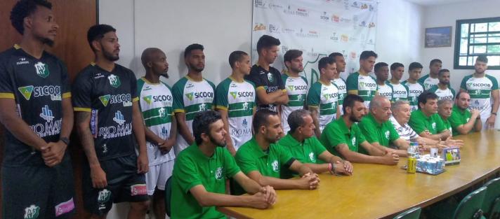 Rio Preto inicia trabalho cedo para subir