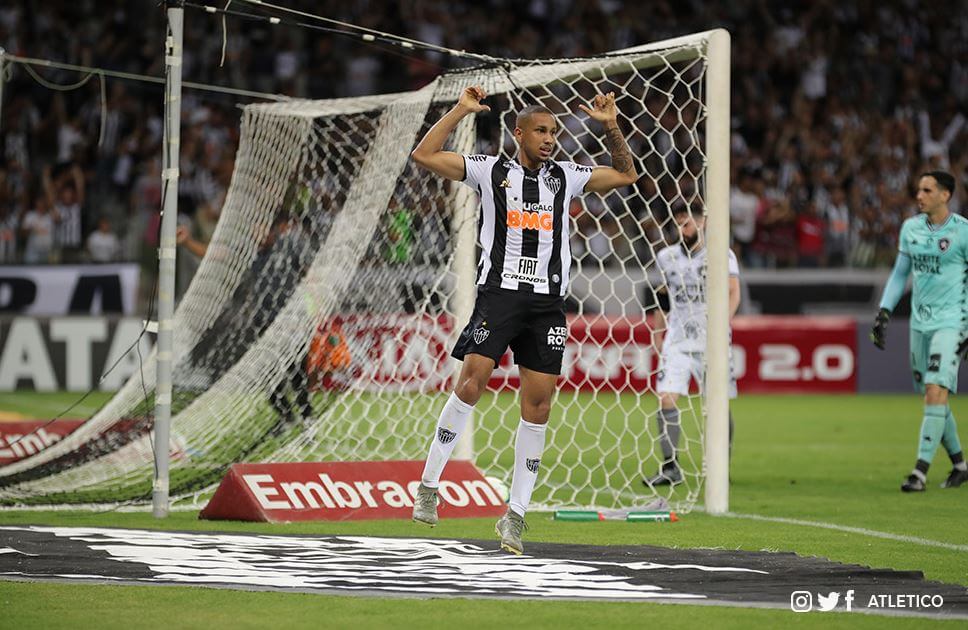 Jair comemora o primeiro gol do Atlético-MG sobre o Botafogo