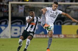 Após derrota para Atlético, botafoguenses miram confronto contra Ceará