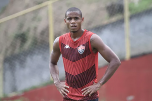 Após se destacar no Vitória, zagueiro volta ao Novorizontino para Paulistão