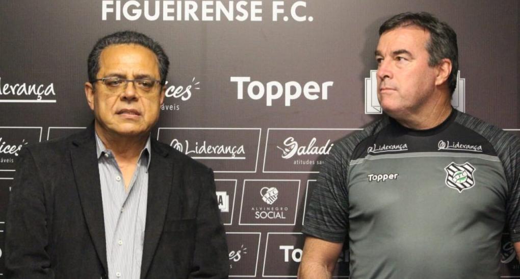 Presidente não vê irregularidade do Figueirense e vê atitude antiética de rivais