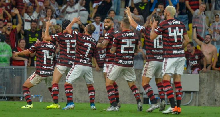 Maracanã não fica mais sem o Flamengo e seu trenzinho