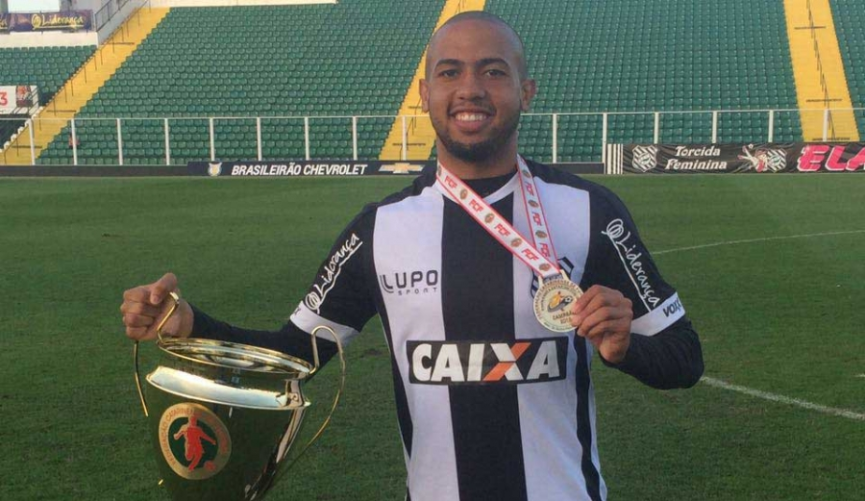 Paulista A3: Lateral é reprovado nos exames médicos e Marília volta ao mercado