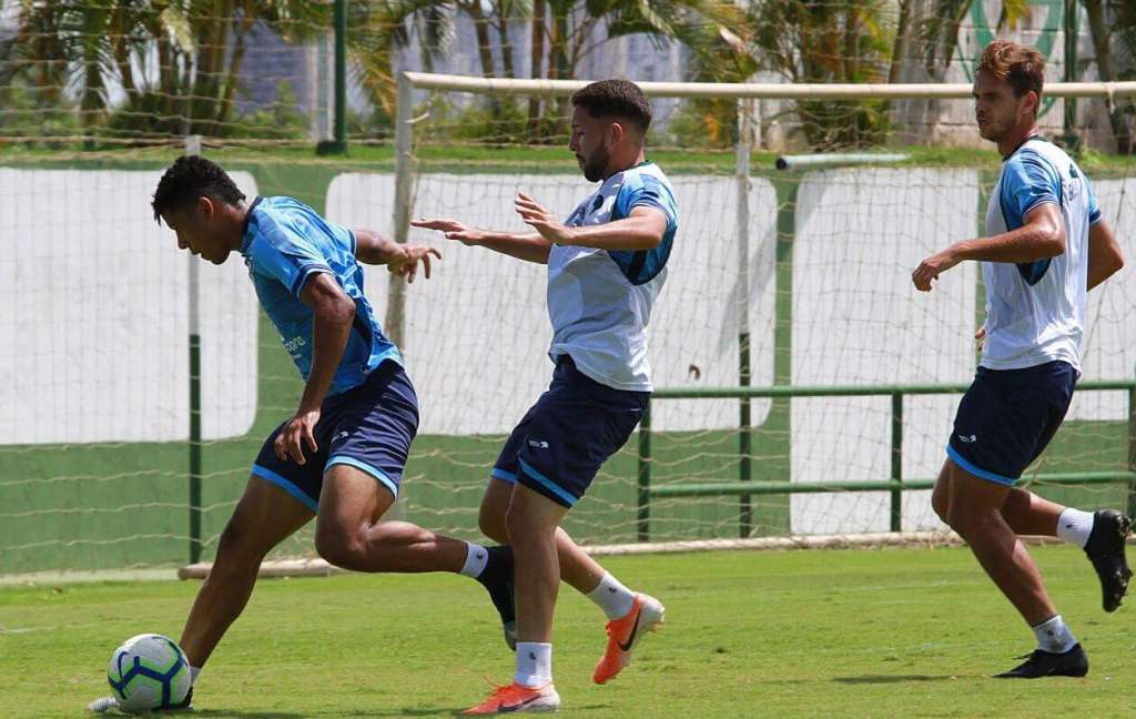 Goiás vai realizar apenas um treinamento antes do jogo de domingo contra o Grêmio
