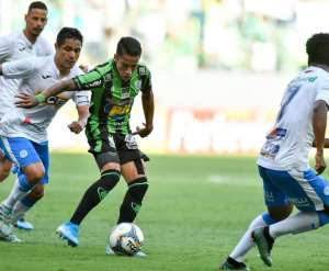 Paulista A2: Ex-volante do Guarani renova contrato com São Bento