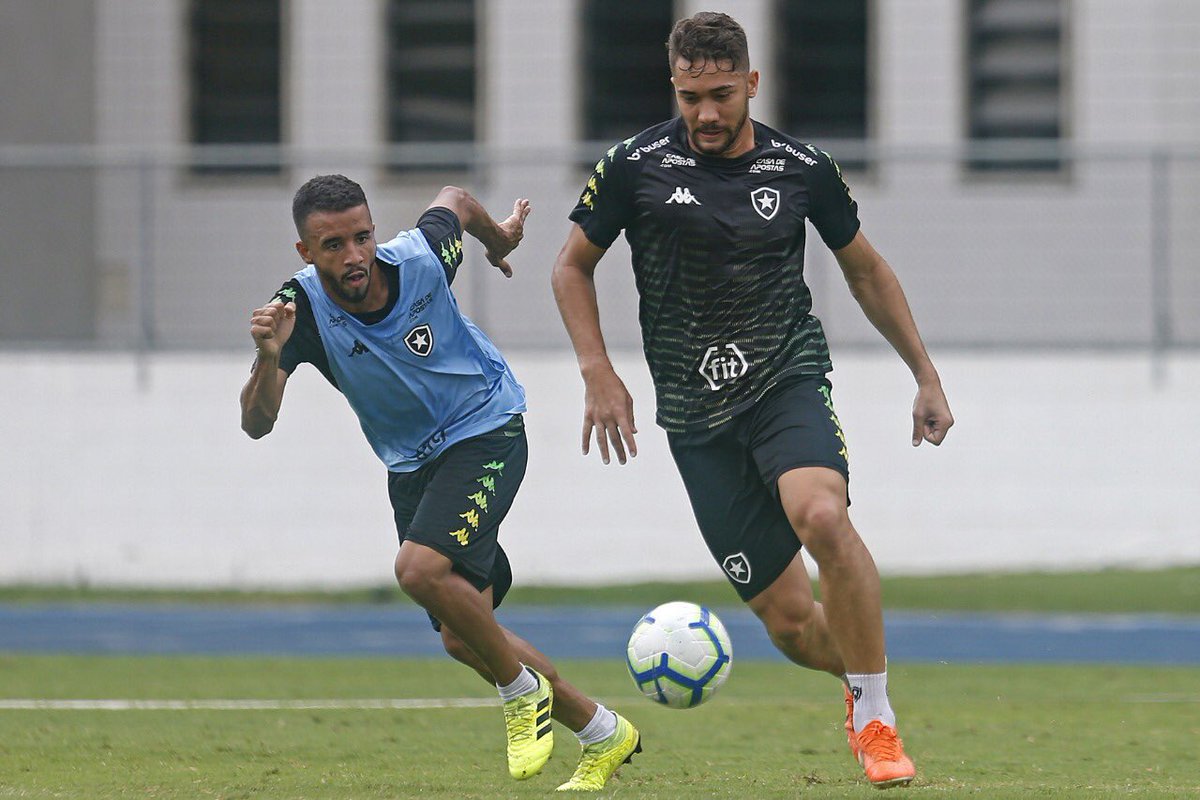 Duelo com o ameaçado Ceará vale vaga na Copa Sul-Americana para o Botafogo
