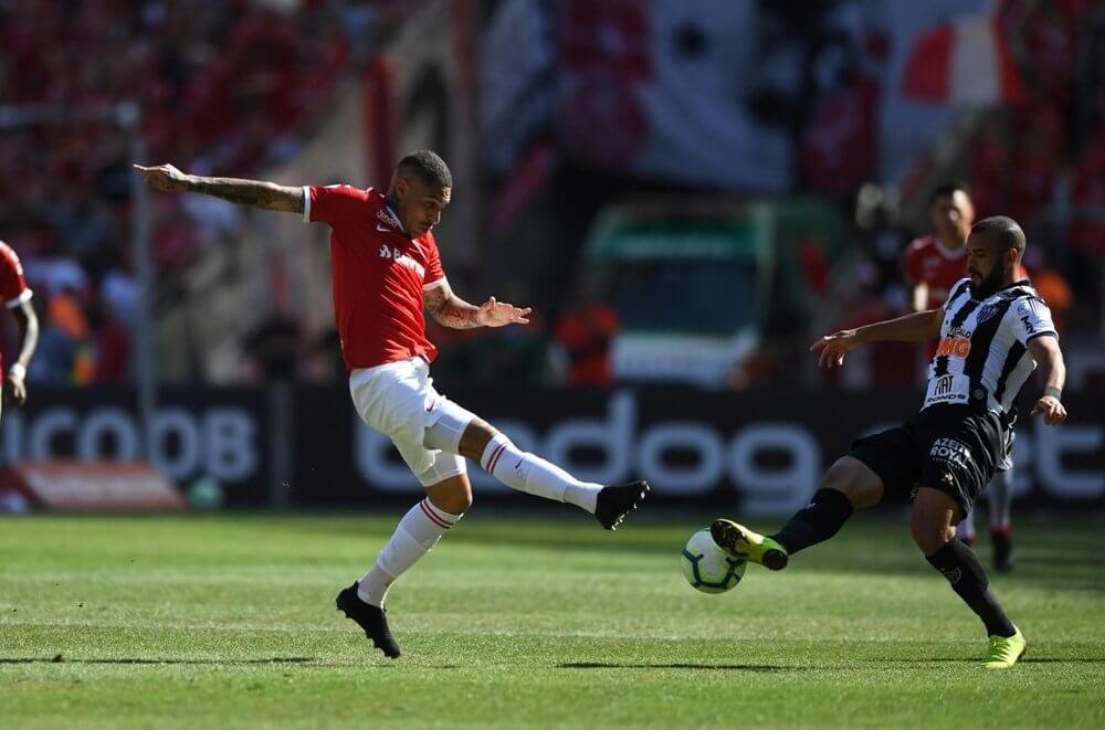 Guerrero marcou o primeiro gol do Internacional sobre o Atlético-MG (Foto: Ricardo Duarte/Internacional)