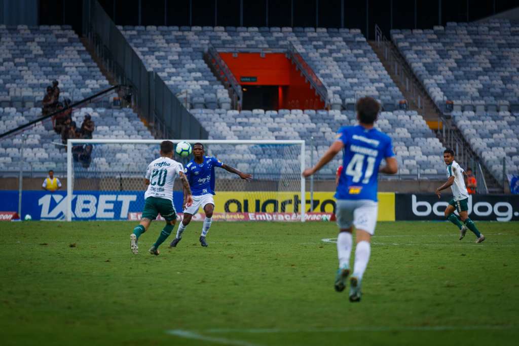 Cruzeiro foi rebaixado pela primeira vez na história para a Série B