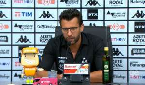 Zagueiro Gabriel e Alberto Valentim mostram desejo de seguir no Botafogo em 2020