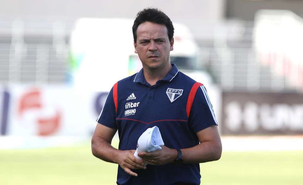 Fernando Diniz comemora fico de Raí no São Paulo - Rubens Chiri / saopaulofc.net