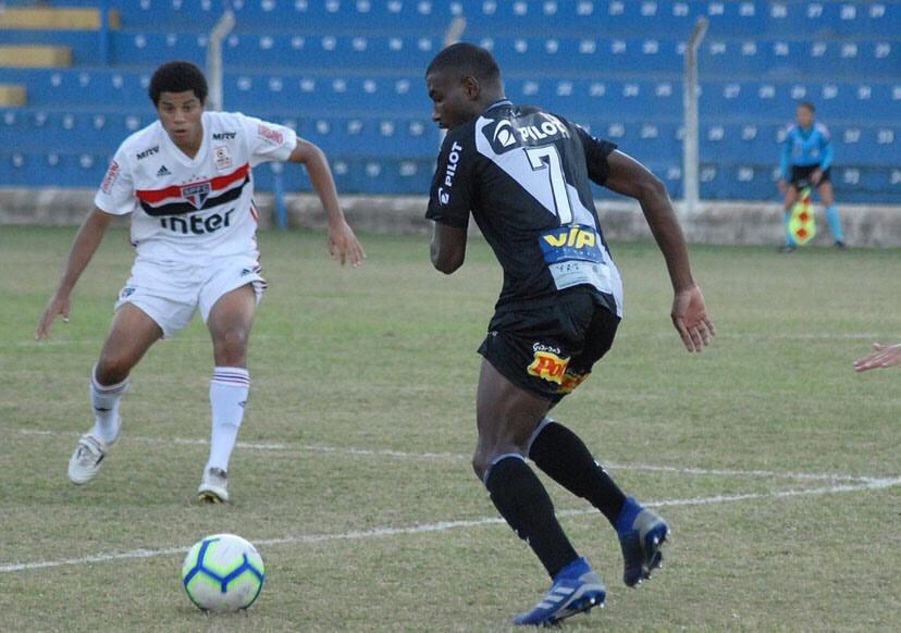 Danrley tem 80% do passe ligado à Ponte Preta