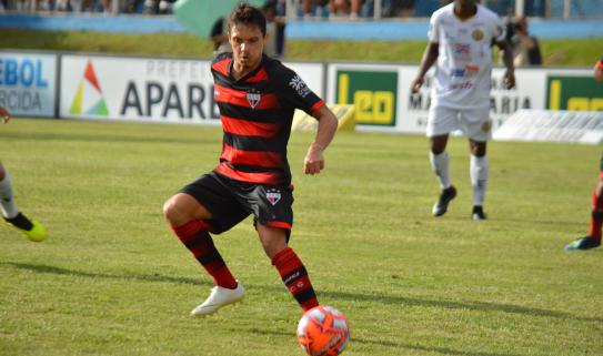 Atlético-GO anuncia saída de vários jogadores, incluindo Mike, artilheiro em 2019