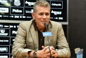 Após anunciar saída do Santos, Paulo Autuori negocia com time do Brasileirão
