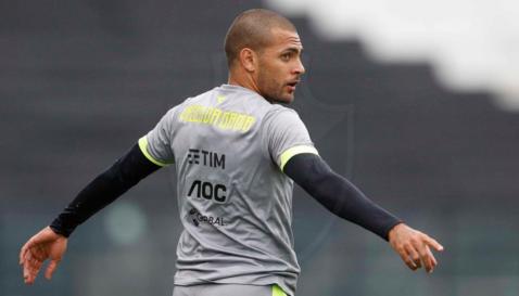 Com poucas chances, atacante se despede do Vasco: ‘Não foi como eu esperava’