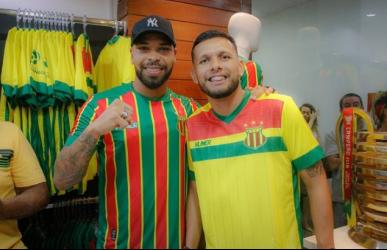 Maranhense: Sampaio Corrêa lança nova linha de uniformes em clima de festa