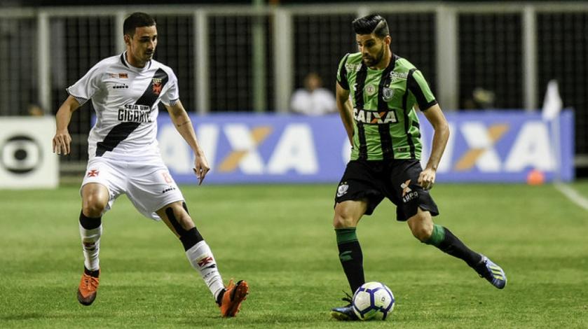 Baiano: Vitória acerta com ex-meia de Ponte Preta e América-MG