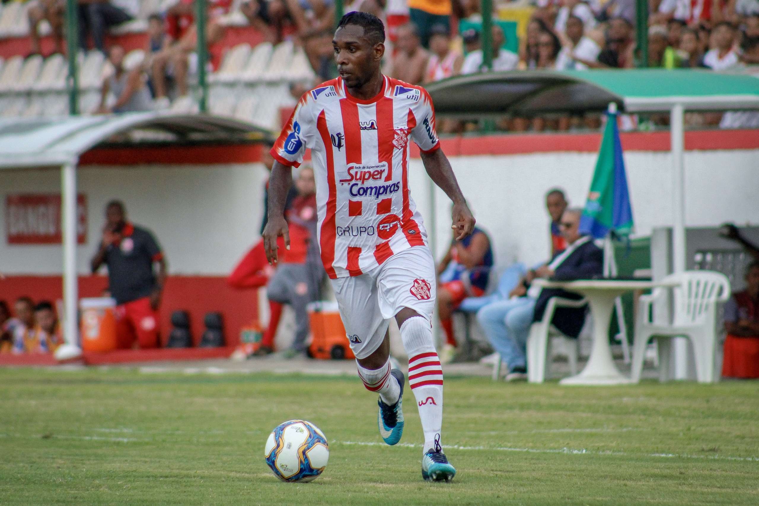 Carioca: Atacante que conquistou acesso ao Brasileirão retorna ao Bangu