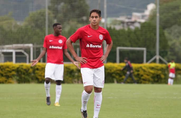 Ex-Palmeiras, José Aldo fica perto do Internacional; técnico se despede
