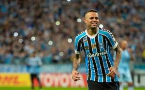 Corinthians conta com ajuda de patrocinador para contratar atacante junto ao Grêmio