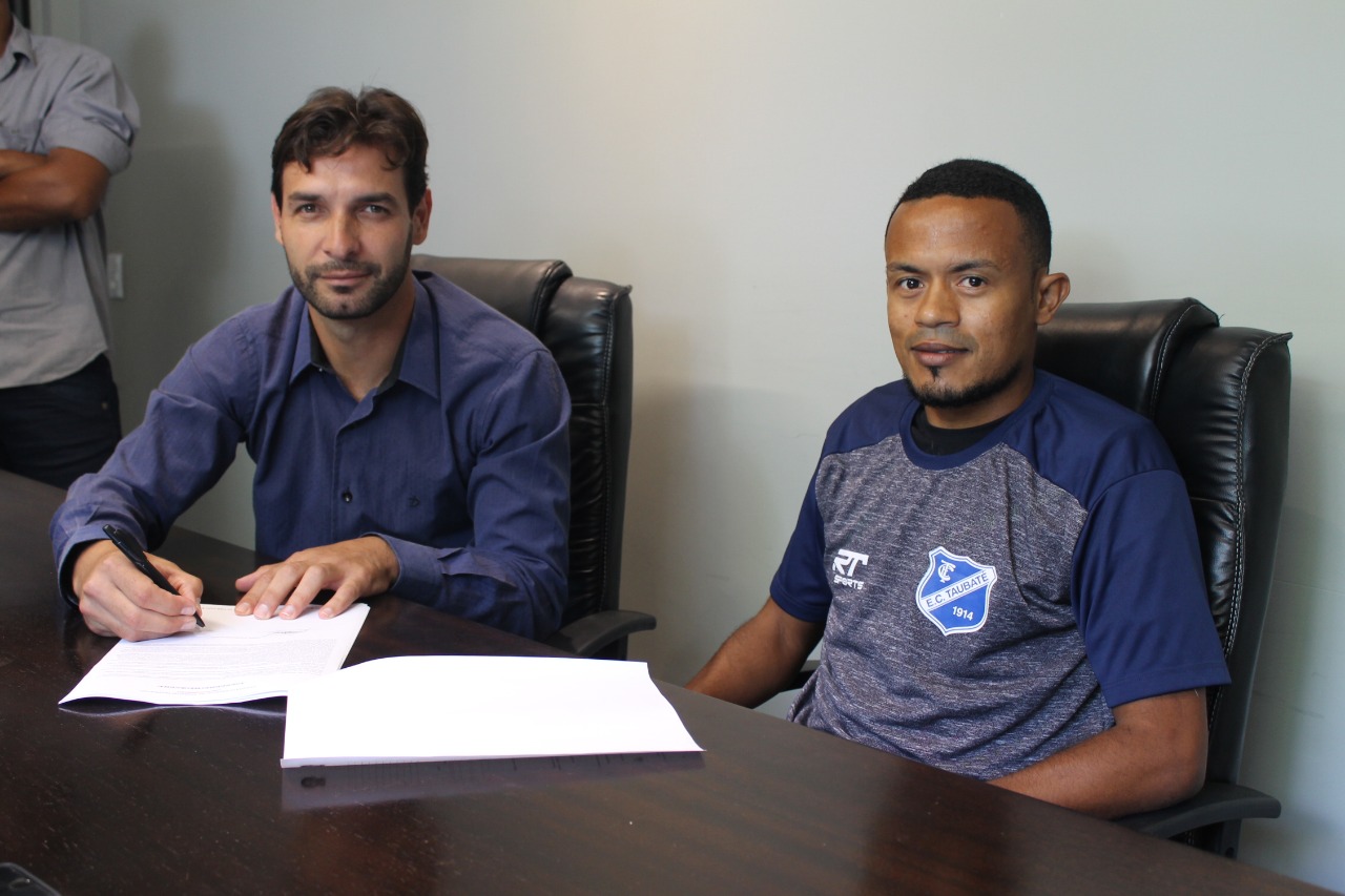 Paulista A2: Taubaté contrata meia que foi campeão da Libertadores pelo São Paulo