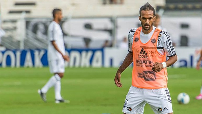 Avaí acerta com volante, ex-Inter e Ponte, e chega a sete reforços para 2020