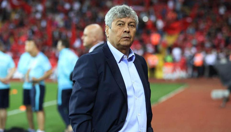 Na espera por Osorio, Santos faz proposta para técnico romeno