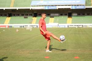 Paulistão: Por falta de condições técnicas, Guarani rescinde com meia-atacante