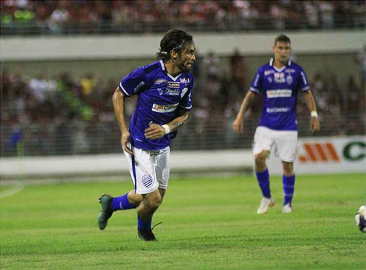 Com Ponte no cangote, CSA espera resposta para definir permanência de Apodi em 2020