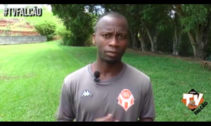 Paulista A2: Meio-campista comenta pré-temporada do Atibaia: ‘Focados na nossa meta’