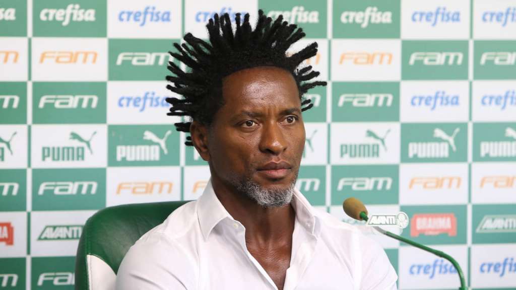 Zé Roberto será embaixador no clube Zé Roberto será embaixador no clube