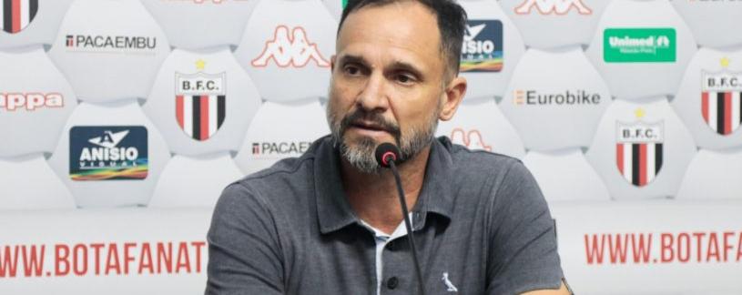 Paulistão: Dirigente promete pacotão de reforços no Botafogo após o Natal