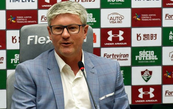 Carioca: Novo técnico nega rótulo de ‘retranqueiro’ e quer um Fluminense equilibrado