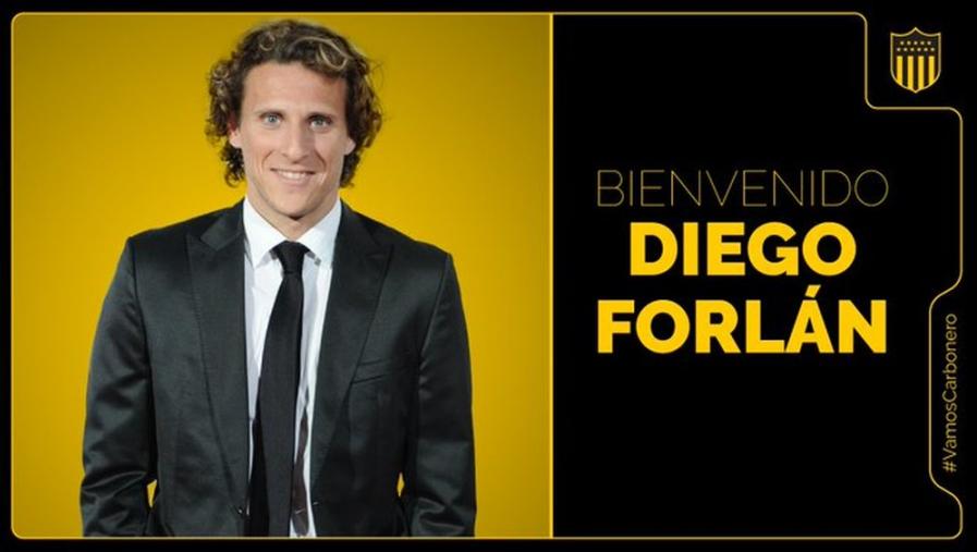 Agora técnico, ex-atacante Diego Forlán acerta com clube da Libertadores