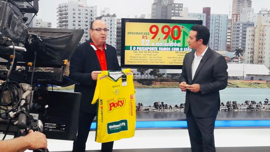 Mirassol vende 2 mil passaportes ‘Vamos com Leão’ e segue fazendo divulgação