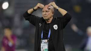 Santos descarta Osorio e marca reunião com técnico português