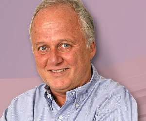 Ex-dirigente do Flamengo aponta caminhos para o Corinthians se livrar das dívidas