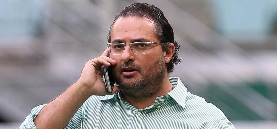 Clube rebaixado no Brasileirão poderá contratar “popstar” Alexandre Mattos