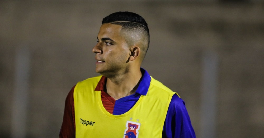 Paulistão: Ponte Preta espera burocracia para confirmar ex-atacante de Paraná e Athletico