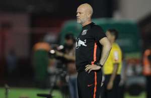 Bragantino só libera treinador em caso de pagamento de multa rescisória