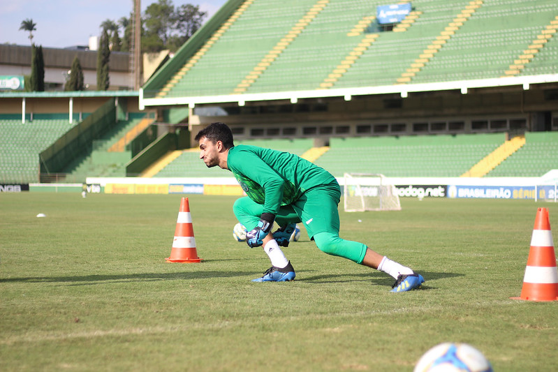 Cria da base do Guarani, Lucas Passarelli acerta com clube goiano para 2020