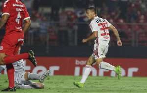 São Paulo recusa R$ 70 milhões de RB Leipzig e Borussia Dortmund por Antony