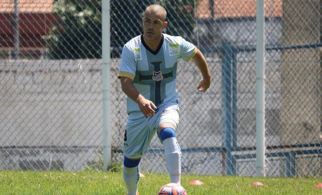 Paulistão: Água Santa anuncia ex-volante de Brasil de Pelotas e CSA