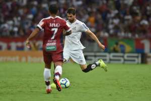 Paulistão: Empolgado para 2020, Luan Peres confia em Santos 'ainda mais forte'