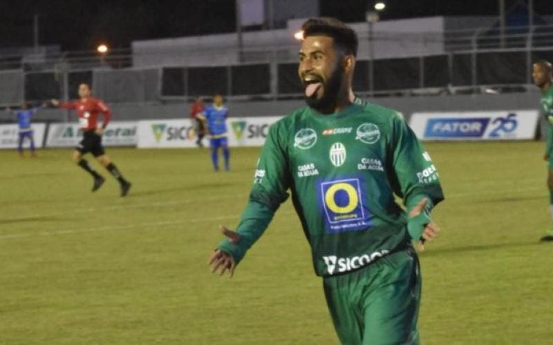 Chapecoense acerta com atacante que disputou Série B pelo Brasil de Pelotas