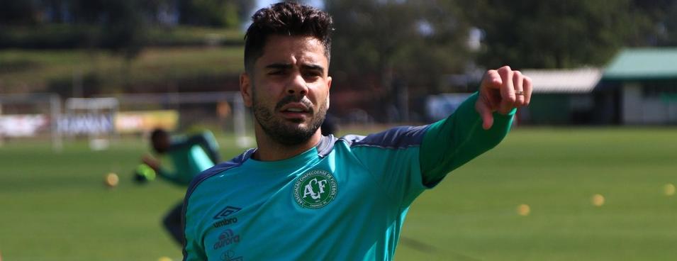 Goianão: Goiás sonda e vai atrás de atacante rebaixado no Brasileirão