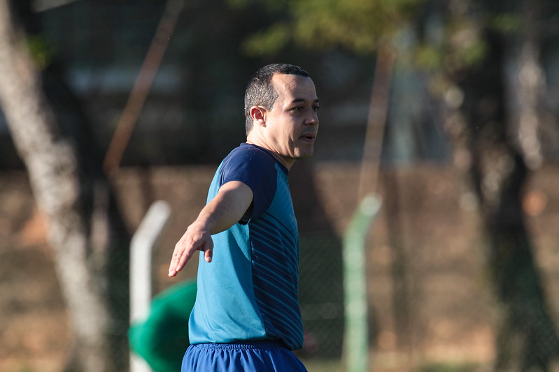 Vítima de reformulação, Rafael Fragoso se despede do Guarani: ‘Passagem muito bacana’