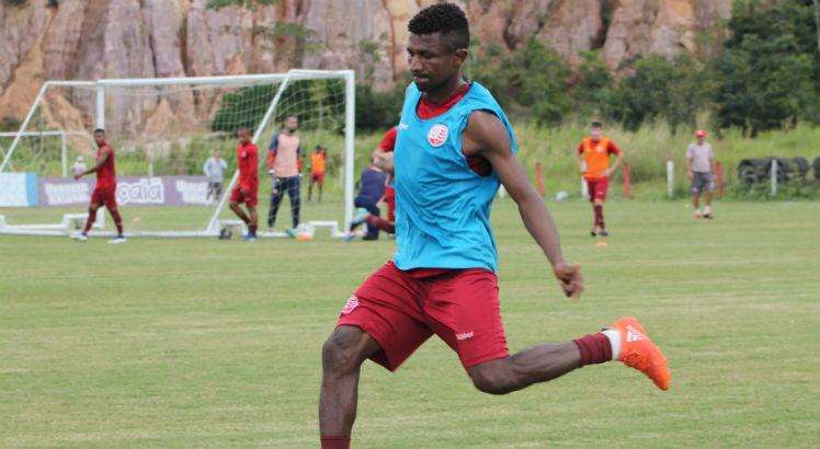 Paulista A2: Após acertar com ex-Ituano, XV anuncia ex-lateral do Náutico