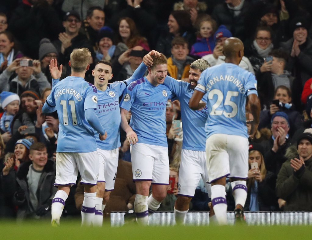 Manchester City abre 2020 tentando diminuir em relação ao Liverpool no Inglês